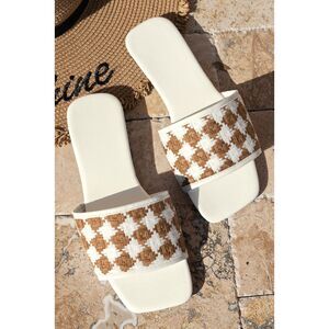 SHEWIN WHITE PLAID PRINT SQUARE TOP SLIP ON SLIDES SHOES